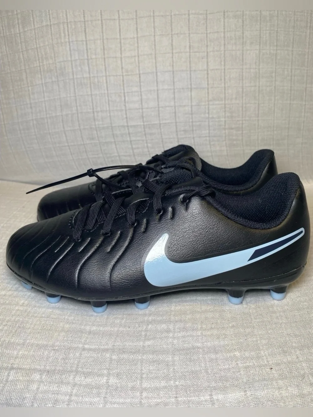 Nike Legend Soccer Cleats
